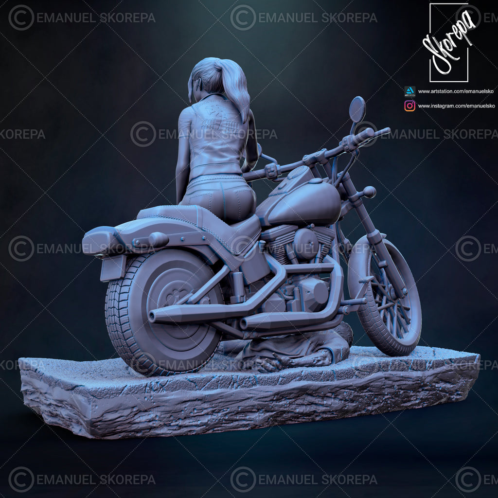 Zombie Outbreak Biker Heroine Resin Statue – Collector Display Model